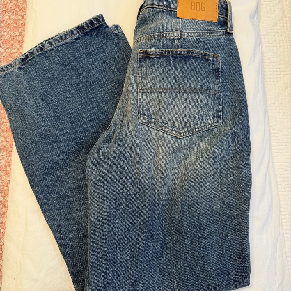 BDG low rise, wide leg, distressed Jeans